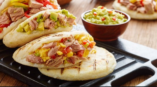 Arepa Ranchera AREPA RELLENA GOURMET - Lechona Suba